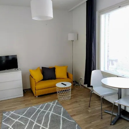 아파트 Cozy Near Airport 반타